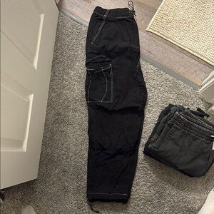 Zara Black Cargo Pants with Utilitarian Design